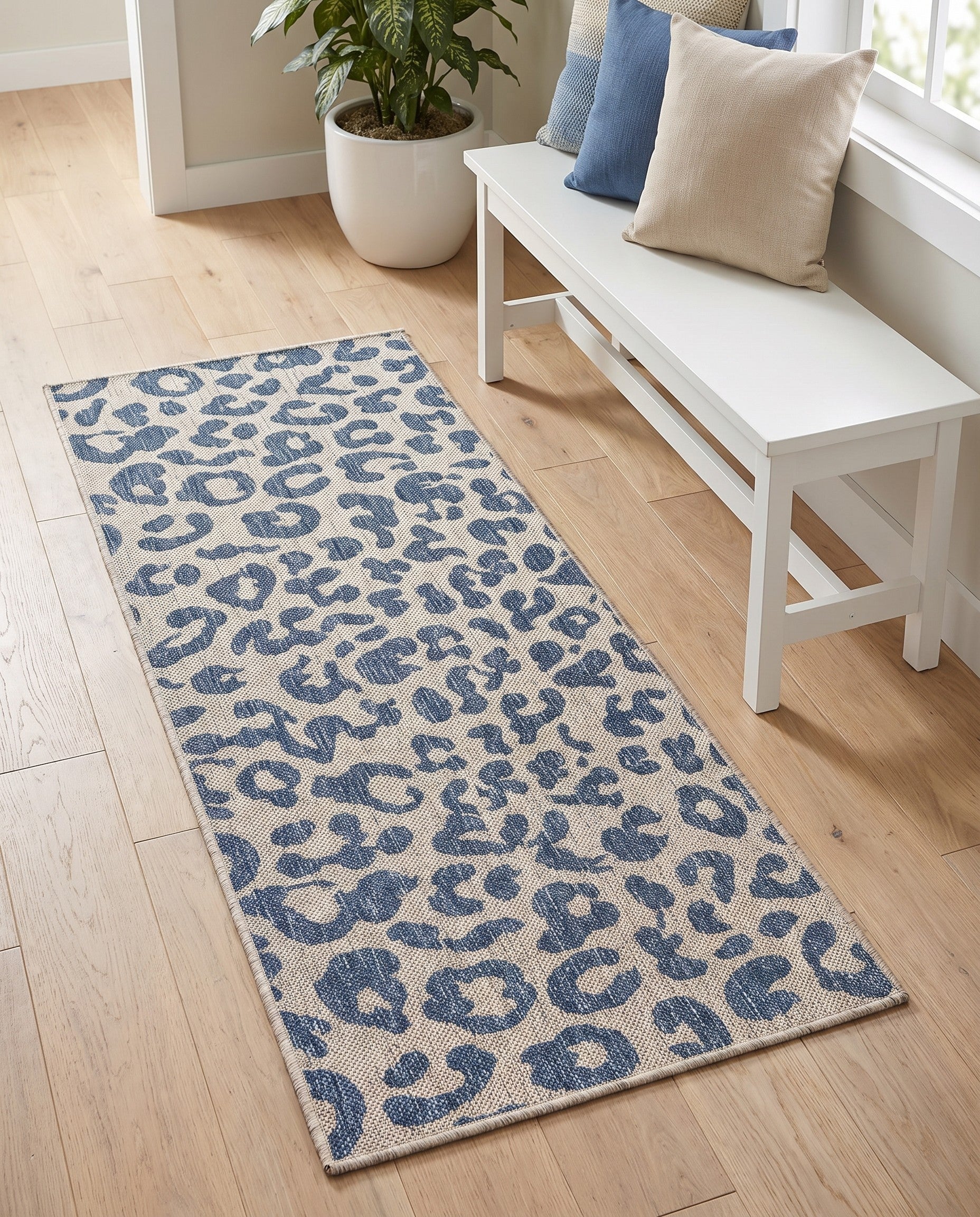 2' x 5' Easy-Clean Safari Indoor / Outdoor Runner Rug