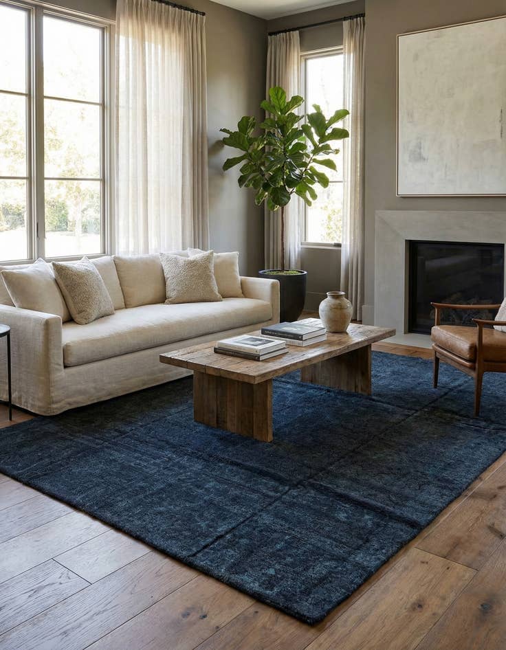 Detail image of 7' 10 x 10'  Hand Knotted Darya Rug