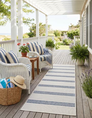2' x 8' Easy-Clean Jill Zarin Anguilla Indoor / Outdoor Runner Rug