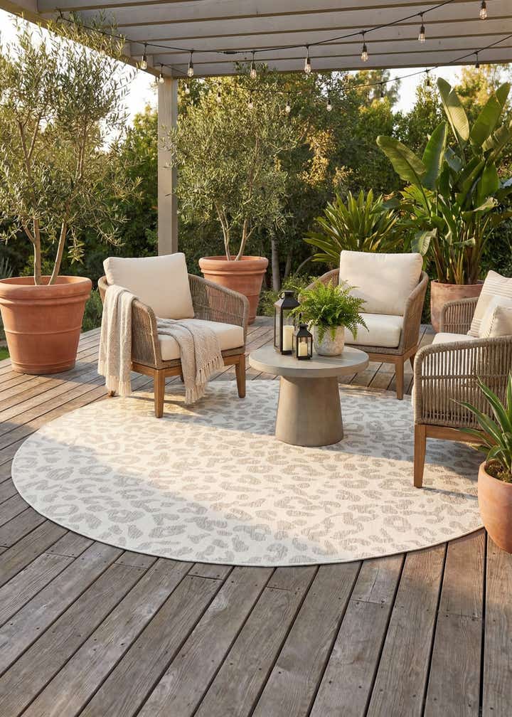 10' x 10' Easy-Clean Safari Indoor / Outdoor Round Rug