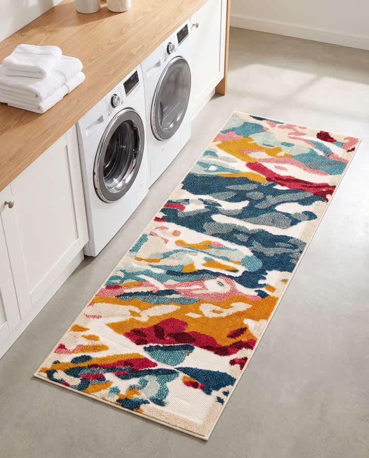 2' x 5' Easy-Clean Casablanca Indoor / Outdoor Runner Rug