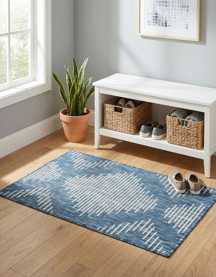 Detail image of 2' x 3' Easy-Clean Modern Indoor / Outdoor Rug