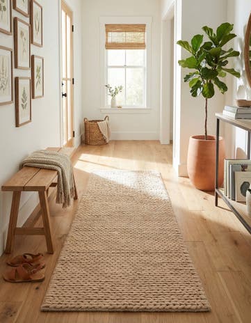 2' x 5' 1 Hand Woven Lana New Zealand Wool Runner Rug