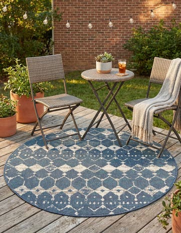 4' x 4' Easy-Clean Trellis Indoor / Outdoor Round Rug