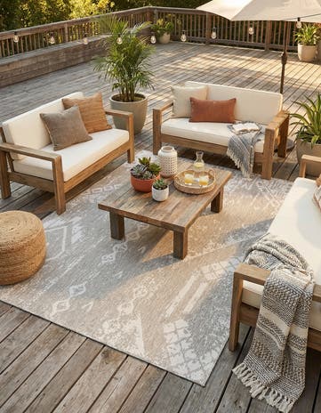 9' x 12' Easy-Clean Bohemian Indoor / Outdoor Rug