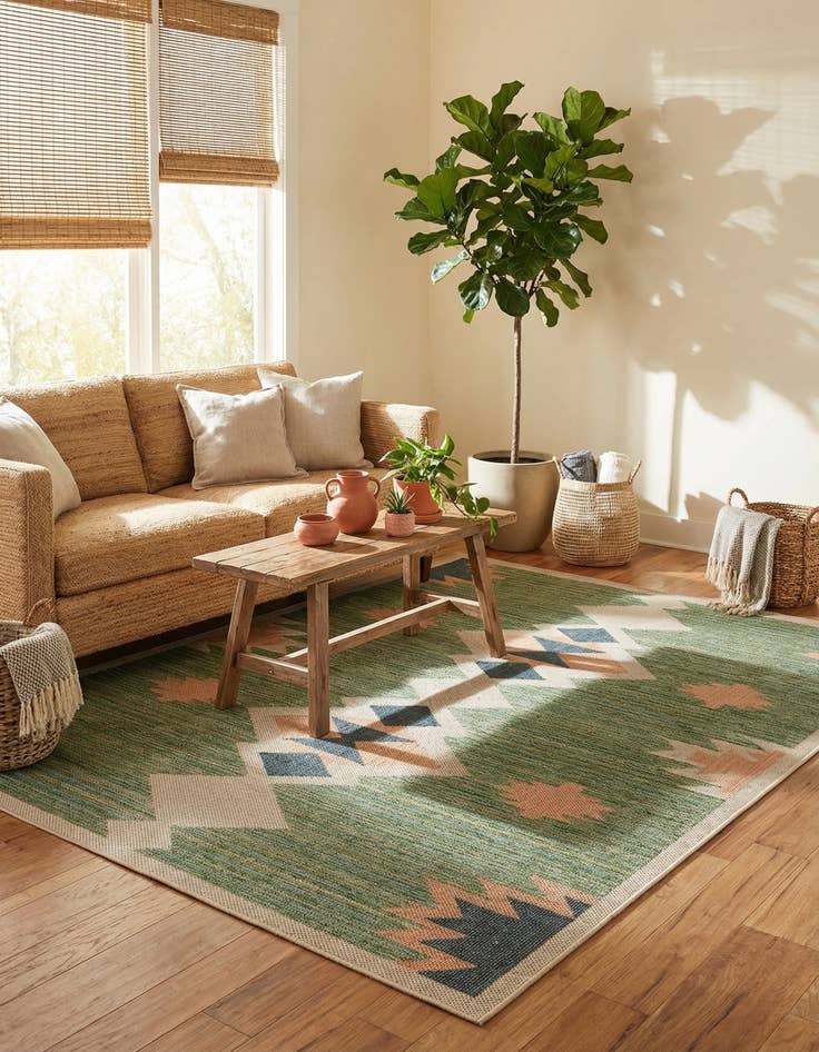 Detail image of 7' x 10'  Washable Baja Indoor / Outdoor Rug