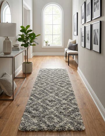 2' 7 x 12' Lattice Shag Runner Rug