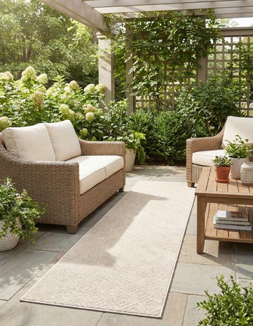2' 7 x 12' Easy-Clean Sabrina Soto Indoor / Outdoor Runner Rug