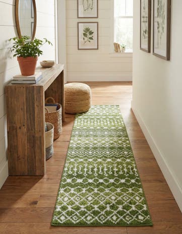 2' x 8' Moroccan Trellis Runner Rug