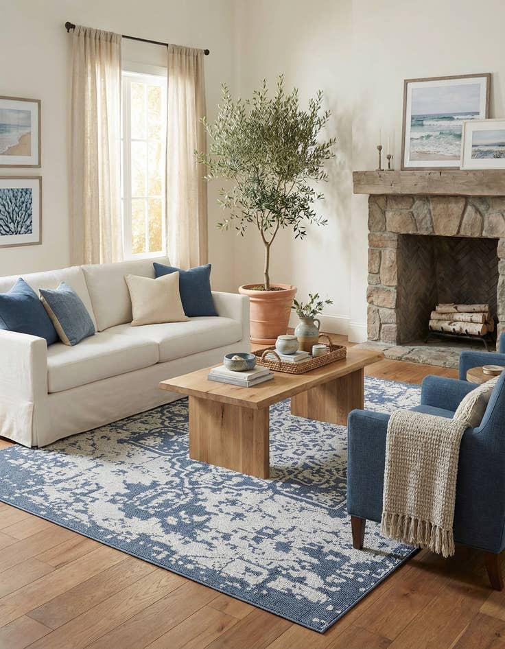 Detail image of 7' 10 x 10'  Washable Traditional Indoor / Outdoor Rug