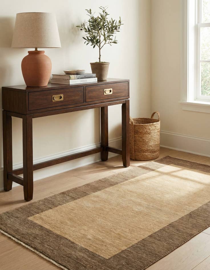 Detail image of  2' 7 x 4' 10  Hand Knotted Darya Wool Rug