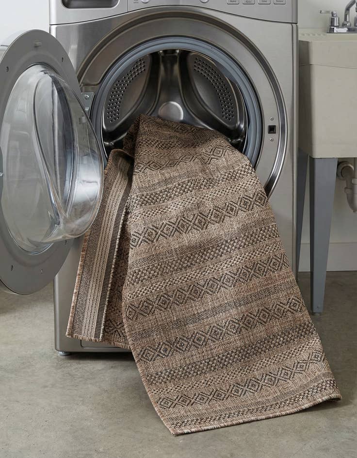 Detail image of 5' 3 x 5' 3  Washable Striped Indoor / Outdoor Square Rug