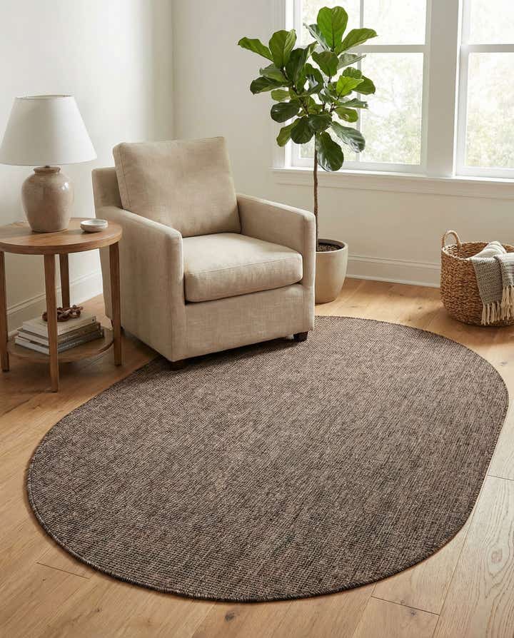 5' 3 x 8' Easy-Clean Solid Indoor / Outdoor Oval Rug