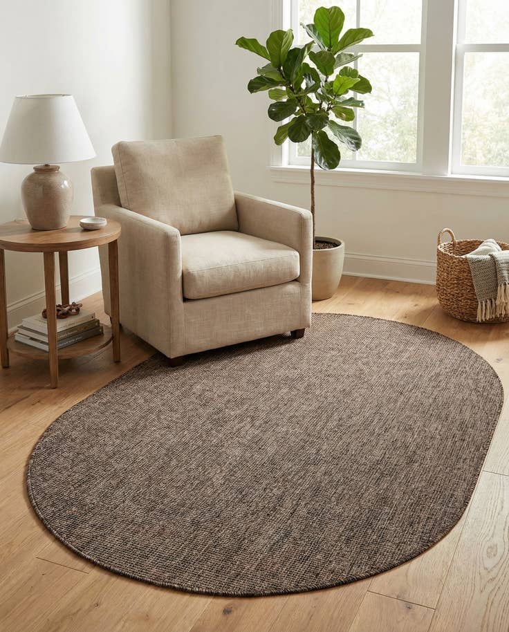 Detail image of 5' 3 x 8' Easy-Clean Solid Indoor / Outdoor Oval Rug