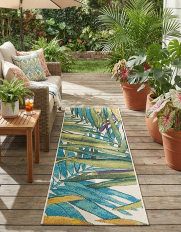 2' x 6' Easy-Clean Botanical Indoor / Outdoor Runner Rug