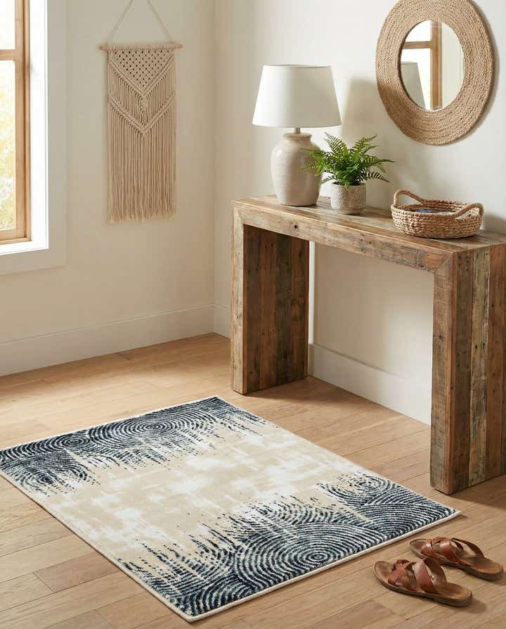 2' 2 x 2' 7 Nain Rug