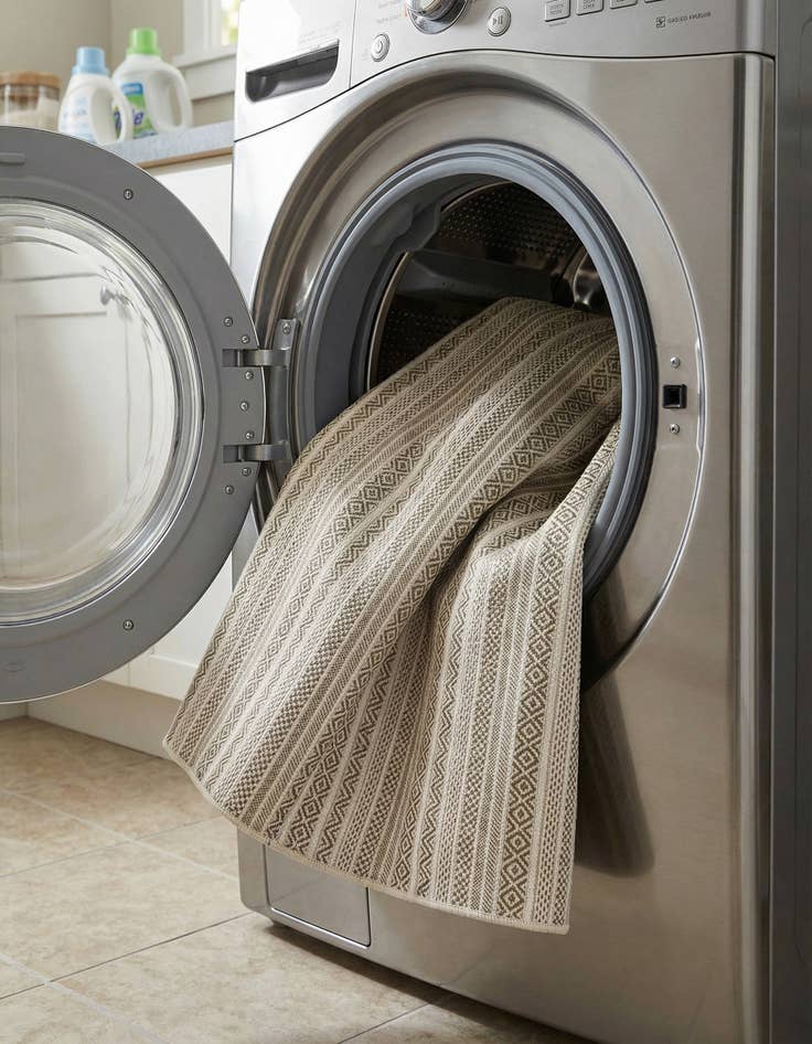 Detail image of 7' 10 x 7' 10  Washable Striped Indoor / Outdoor Square Rug