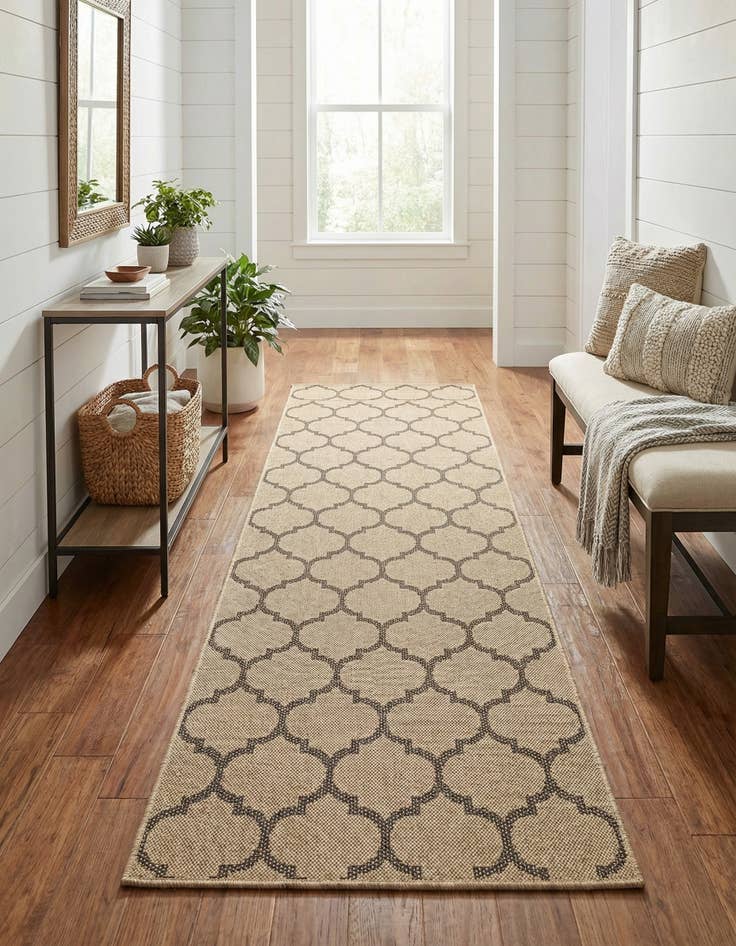 Detail image of 2' 9 x 6' Dunes Runner Rug