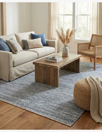 9' x 12' Hand Woven Chindi Chevron Rug
