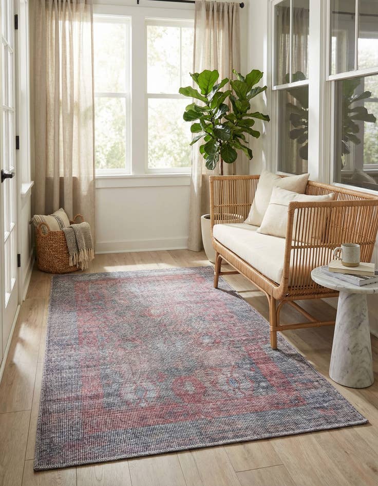 Detail image of 3' 3 x 5' 3  Washable Sisu Rug