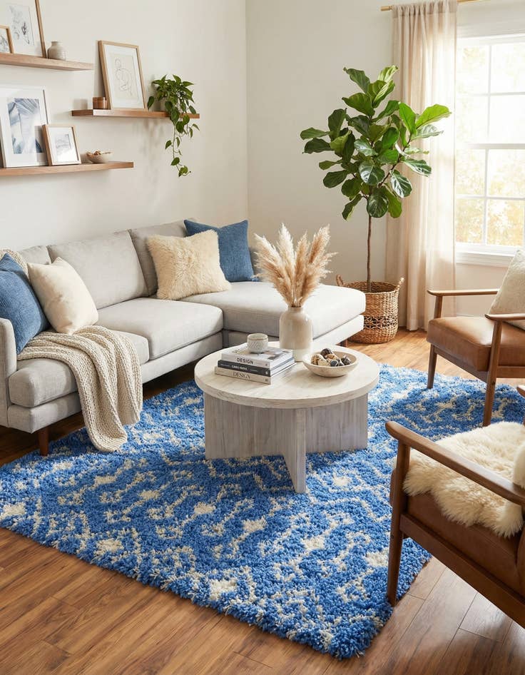 Detail image of  7' 10 x 7' 10 Moroccan Trellis Shag Square Rug