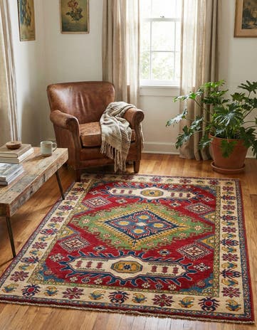 4' x 6' Hand Knotted Kazak Rug