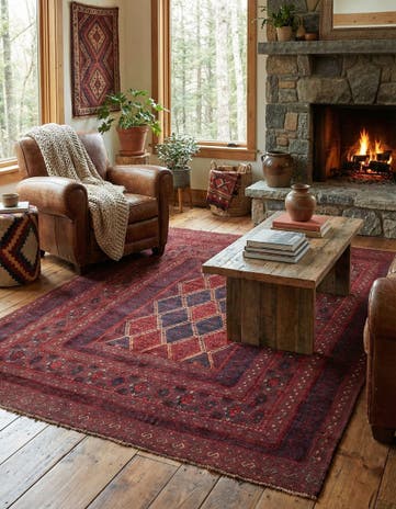 4' 10 x 6' 4 Hand Knotted Sumak Wool Rug