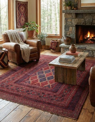 4' 10 x 6' 4 Hand Knotted Sumak Wool Rug