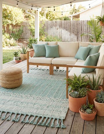 4' 1 x 6' 1 Easy-Clean Eco Bohemian Indoor / Outdoor Rug