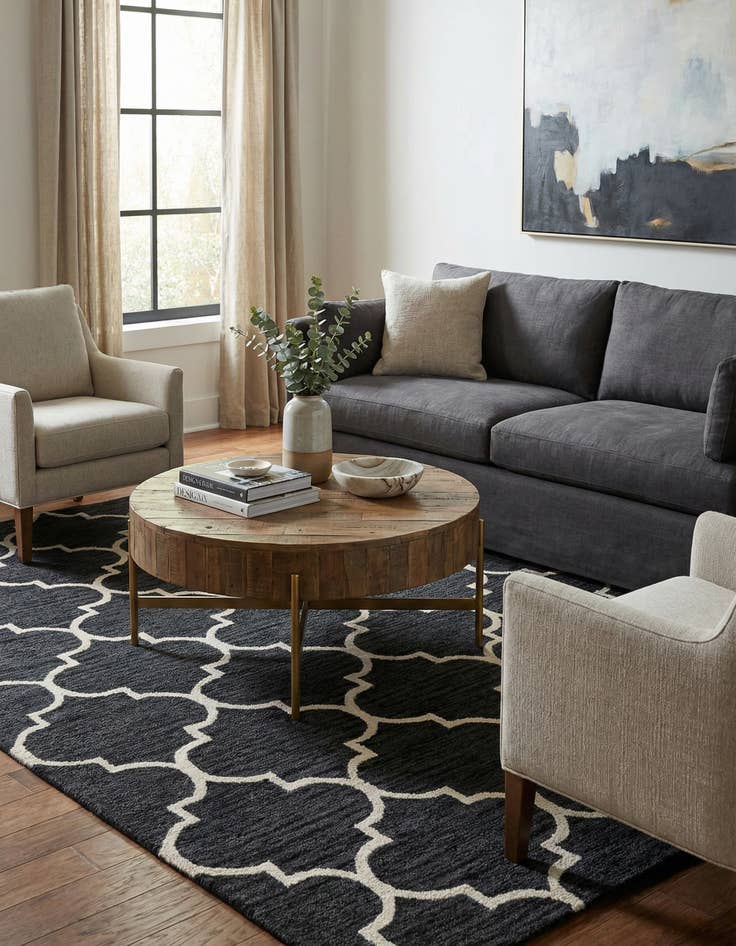 Detail image of 5' 1 x 8' Luna Wool Rug