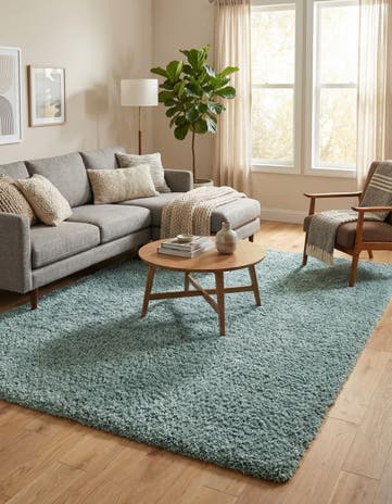 5' 3 x 8' Solid Shag Rug