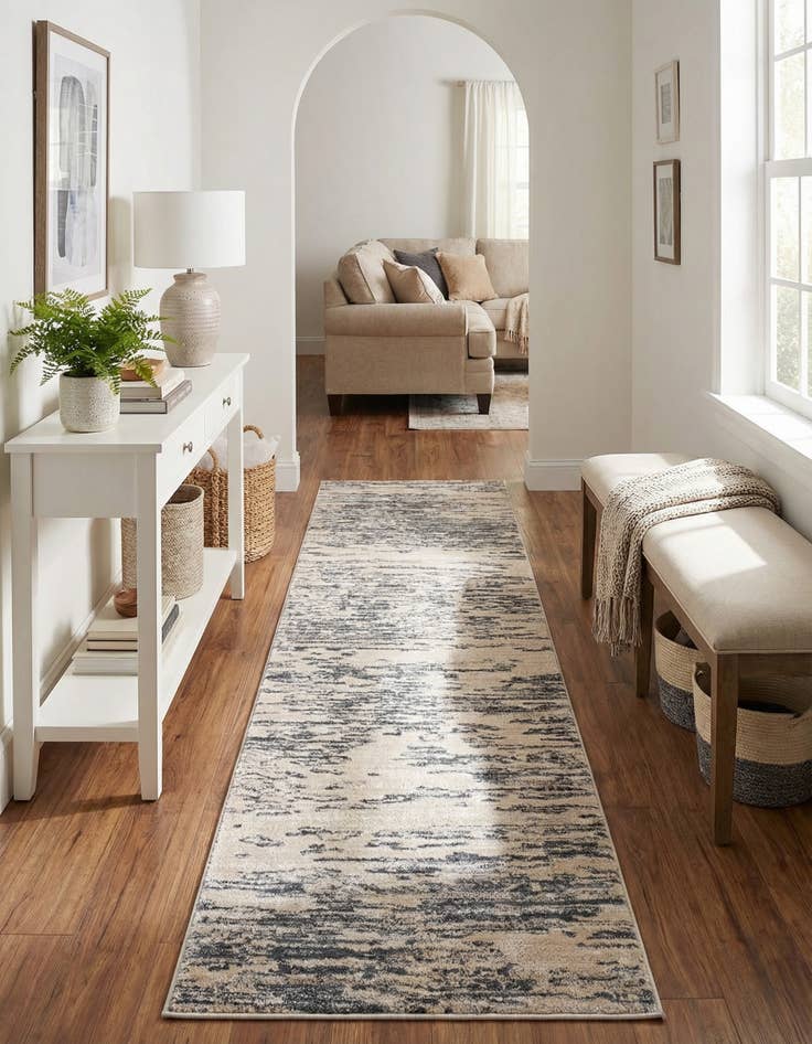 Detail image of 2' 7 x 10' Oasis Runner Rug