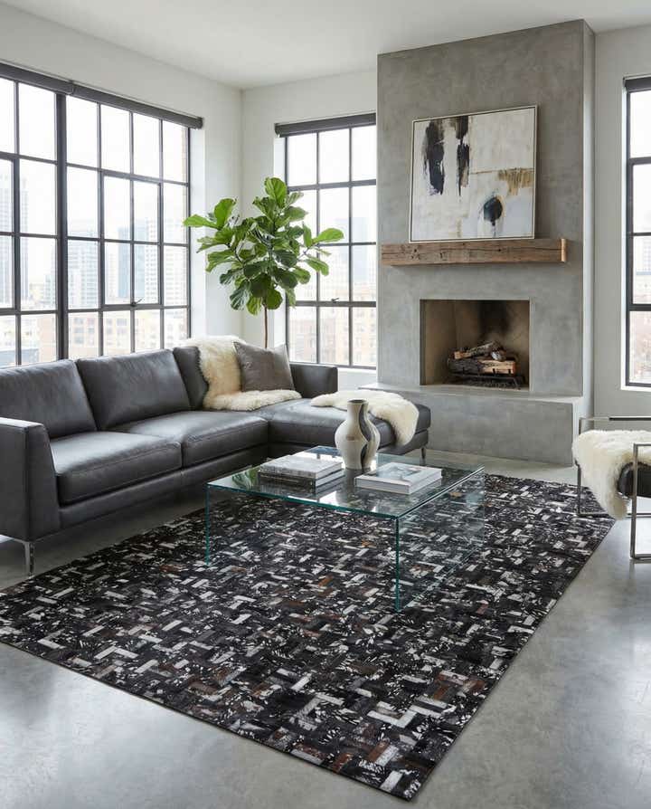 5' x 8' Cowhide Leather Rug