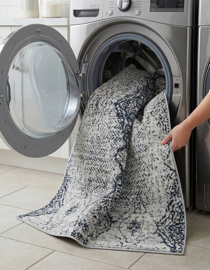 Detail image of  3' 3 x 5' 3 Kamala Washable Rug