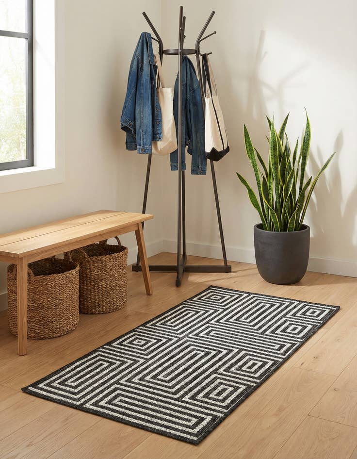 Detail image of 2' x 4'  Washable Modern Indoor / Outdoor Runner Rug