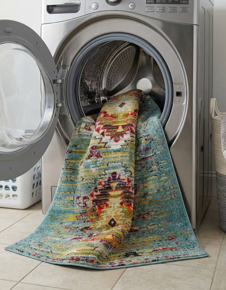 Detail image of 7' x 10'  Washable Arte Rug