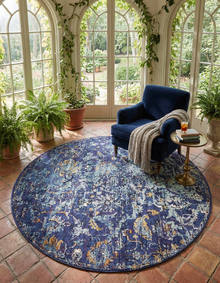 Detail image of 8' x 8' Lexington Round Rug