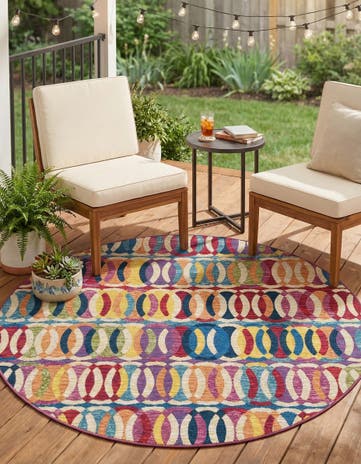5' 3 x 5' 3 Easy-Clean Modern Indoor / Outdoor Round Rug