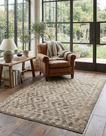4' x 5' 10 Hand Woven Kilim Maymana Wool Rug
