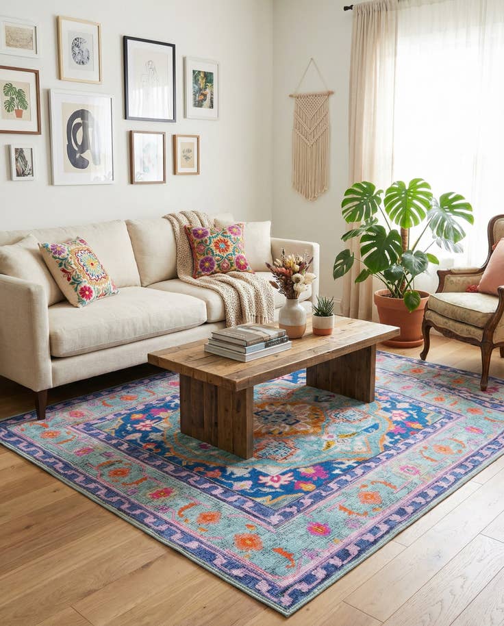 Detail image of 7' 6 x 7' 6 Washable Timeless Square Rug