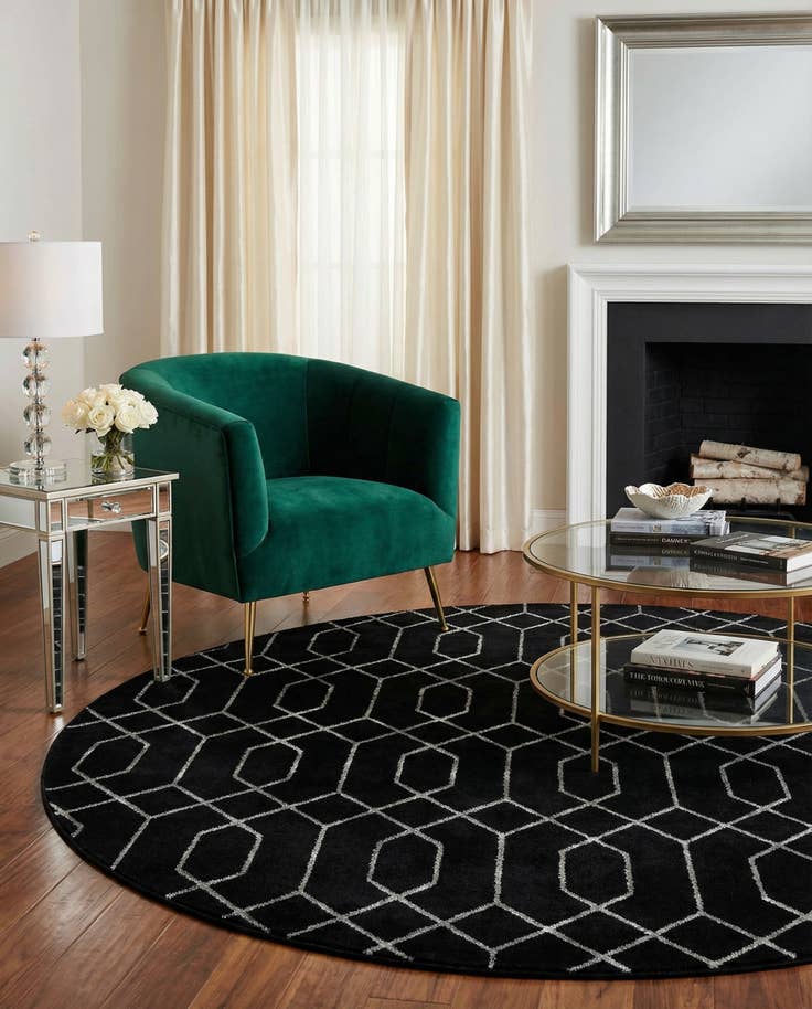 Detail image of 7' 10 x 7' 10 Marilyn Monroe™ Glam Trellis Round Rug