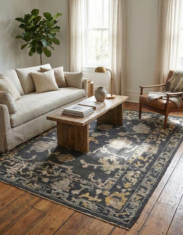 8' 1 x 10' 3 Hand Knotted Oushak Wool Rug
