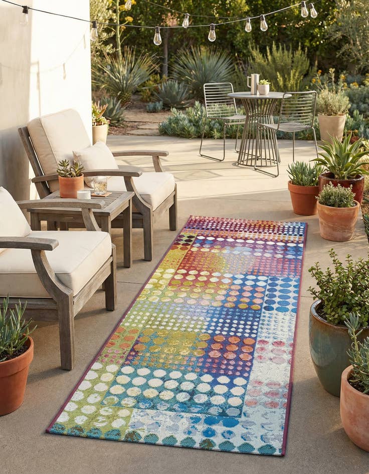 Detail image of 2' x 6' Easy-Clean Modern Indoor / Outdoor Runner Rug