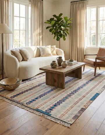 8' 2 x 10' 3 Hand Knotted Darya Wool Rug