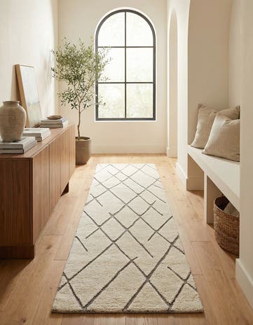 2' 7 x 10' Atlas Moroccan Wool Runner Rug