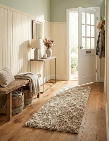 2' x 7' Lattice Shag Runner Rug