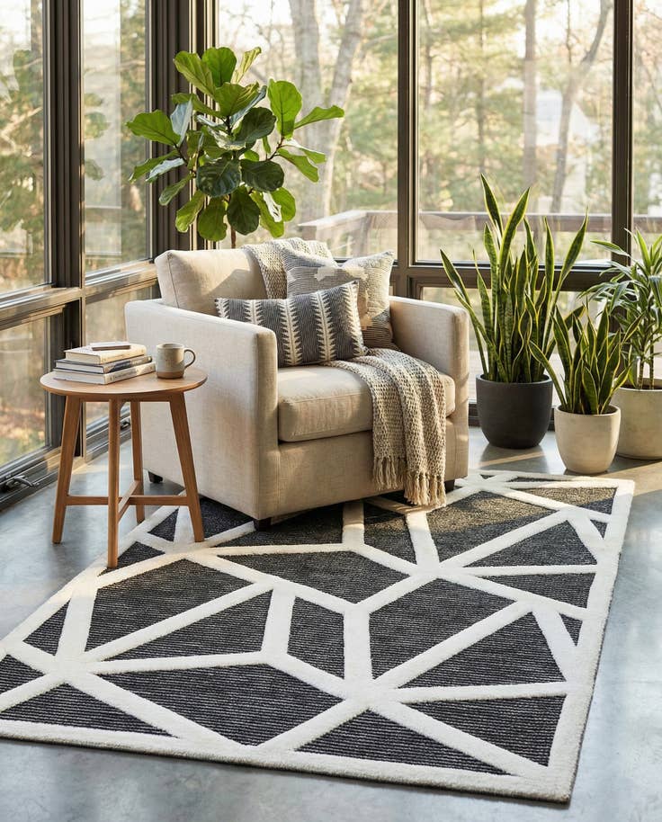 Detail image of 5' x 7' Prismatic Rug