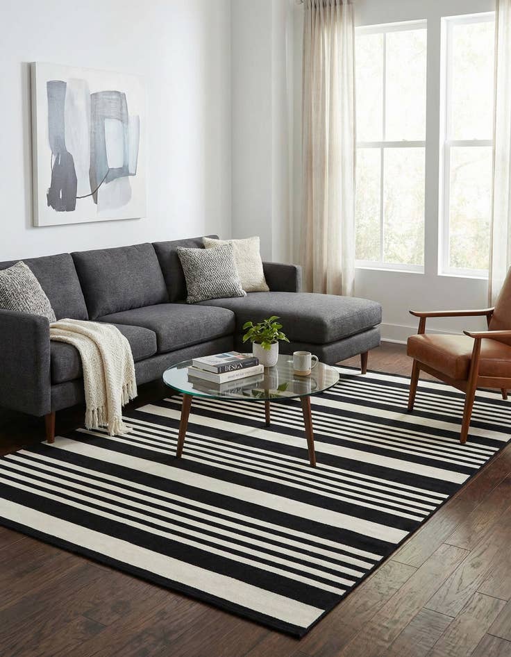 Detail image of 5' x 7' 7 Milano Rug