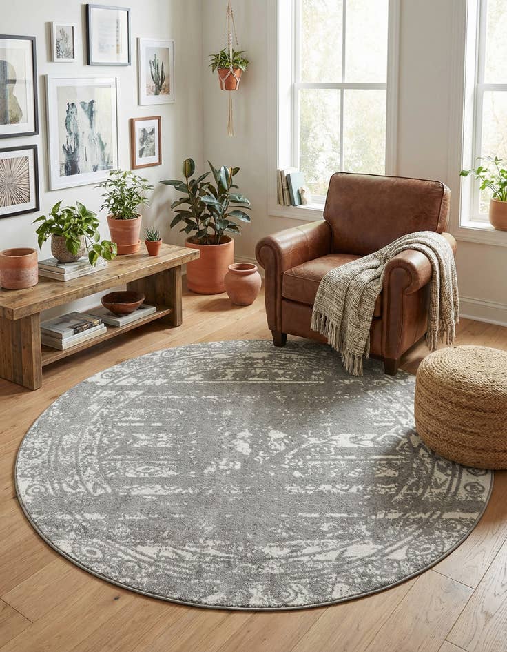 Detail image of 2' x 7' 10 Lennon Round Rug