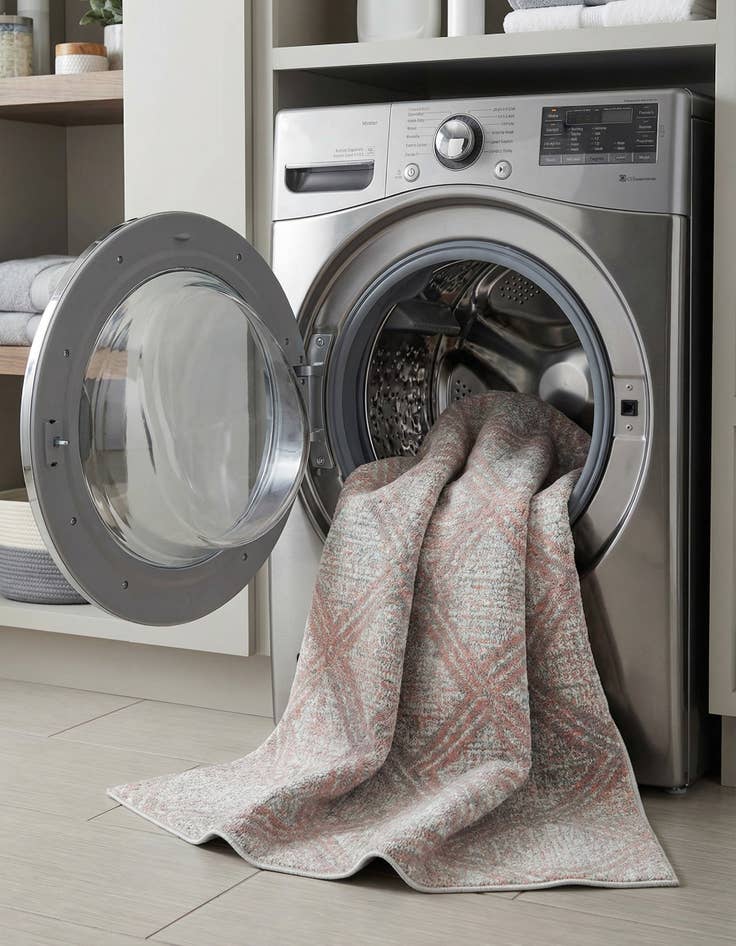 Detail image of  5' 3 x 8' Kamala Washable Rug